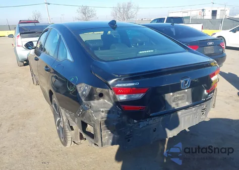 2022 Honda Accord Hybrid Sport z USA, uszkodzony, nr VIN 1HGCV3F26NA046265